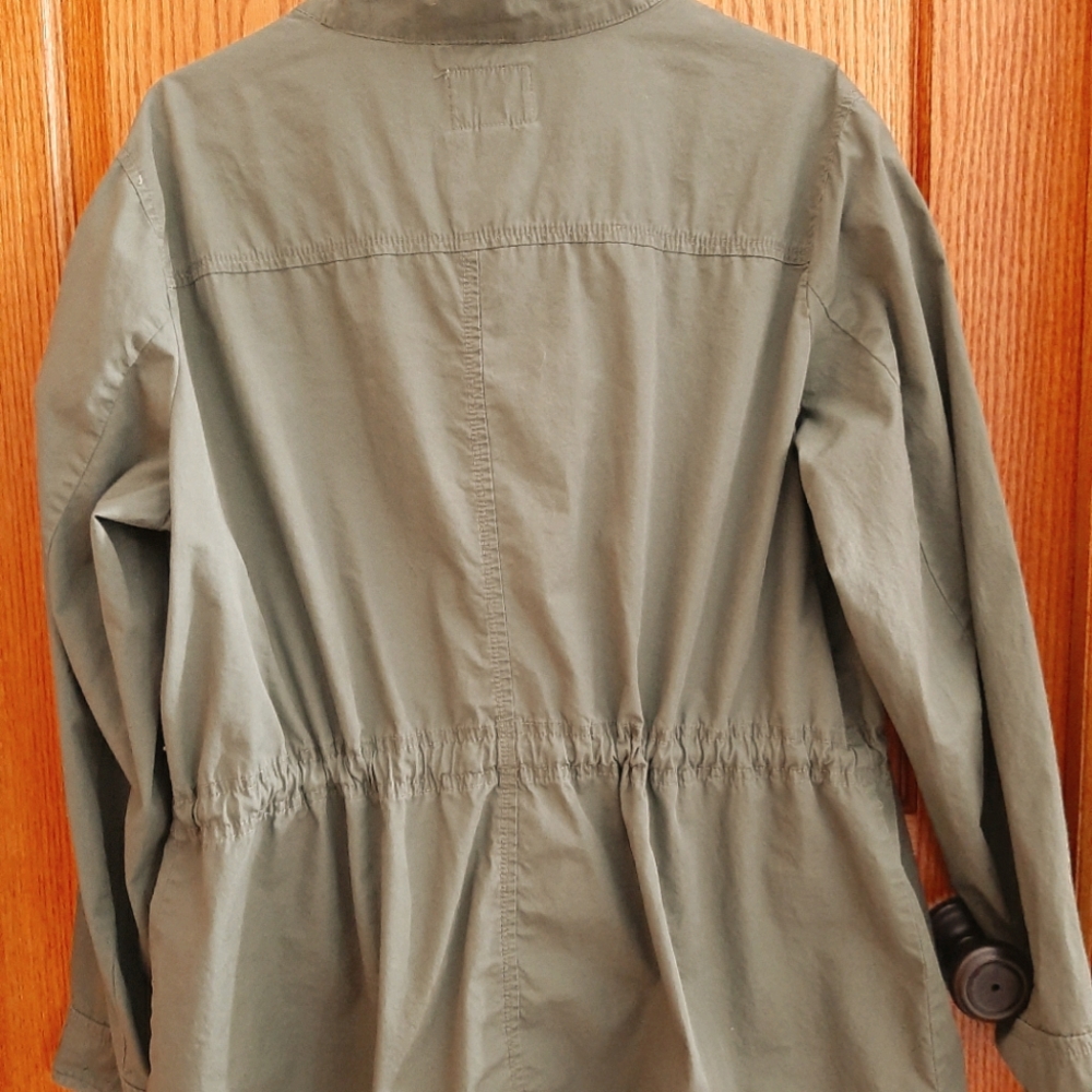 Lightweight Jacket - Picture 3 of 5